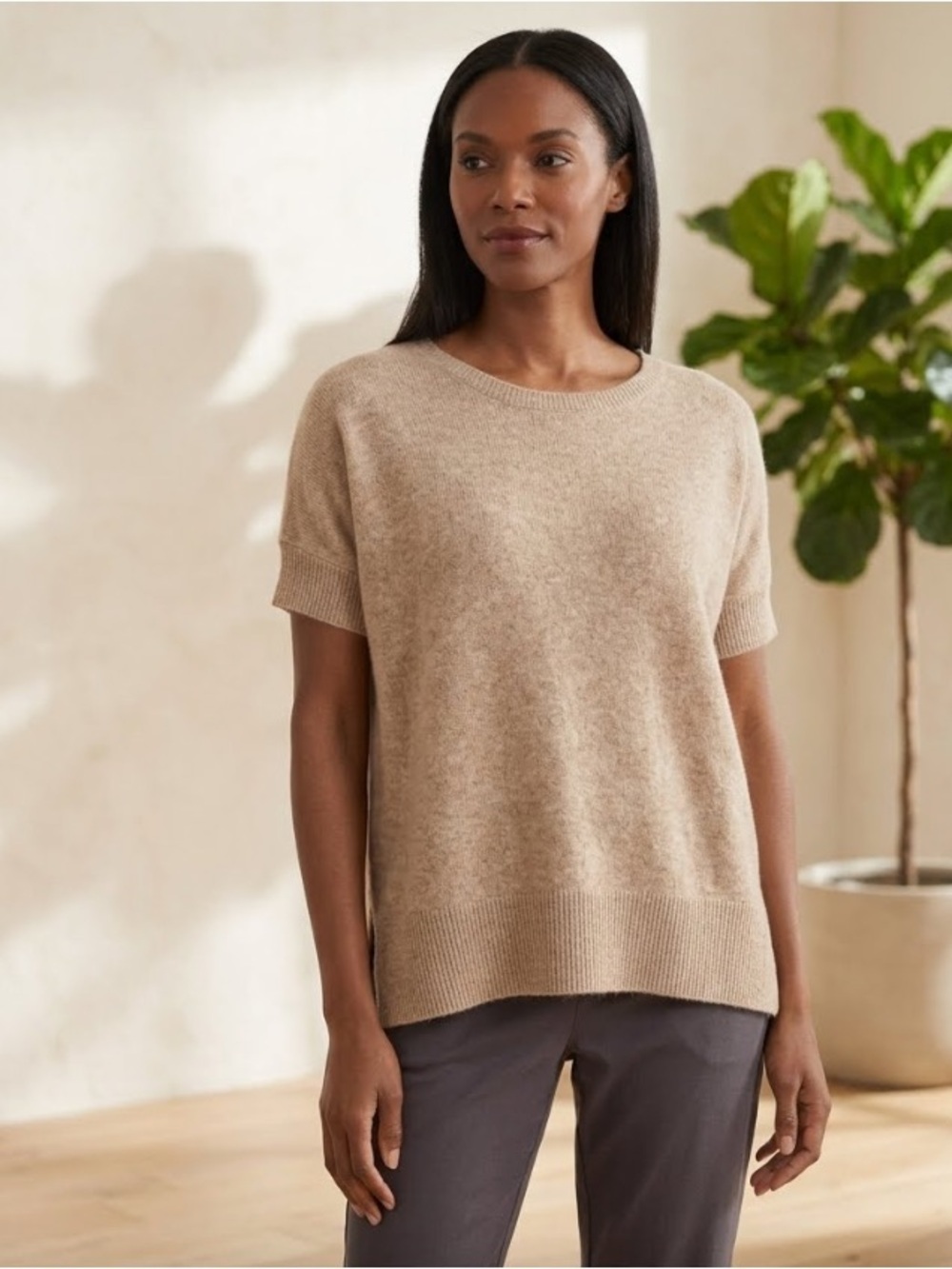 EILEEN FISHER Short Sleeve Knit Top in Light Taupe. Merino tencel SIZE S